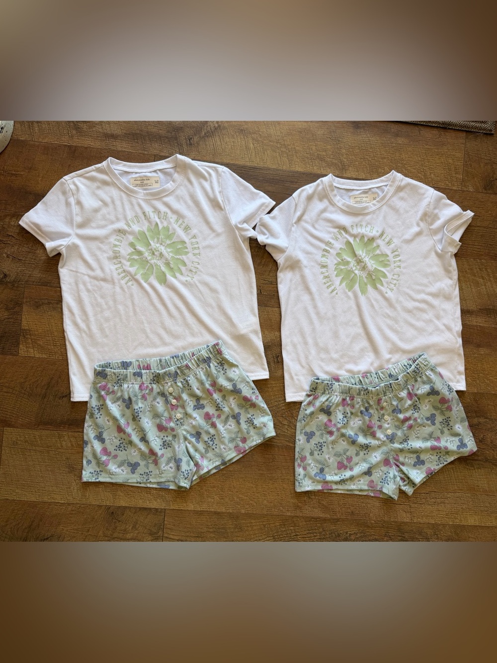 Abercrombie Kids Sleep 2 sets